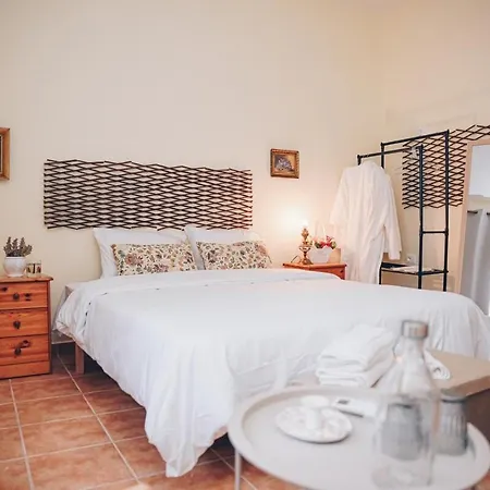 Mirditoria House Apartment *